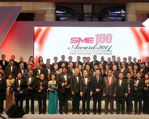 Group photo for SME 100 Award